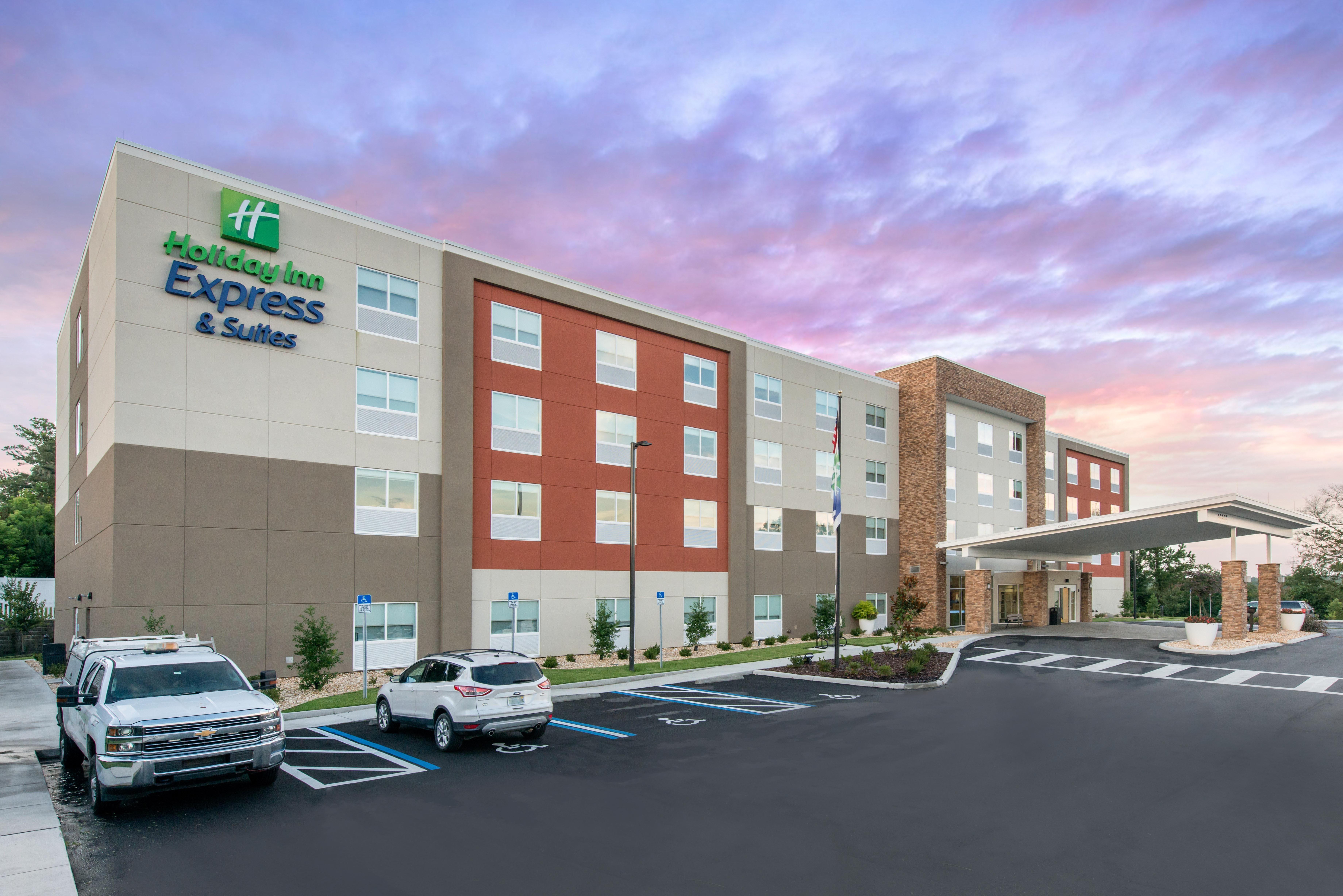 Holiday Inn Express Melbourne West By Ihg West Melbourne Экстерьер фото