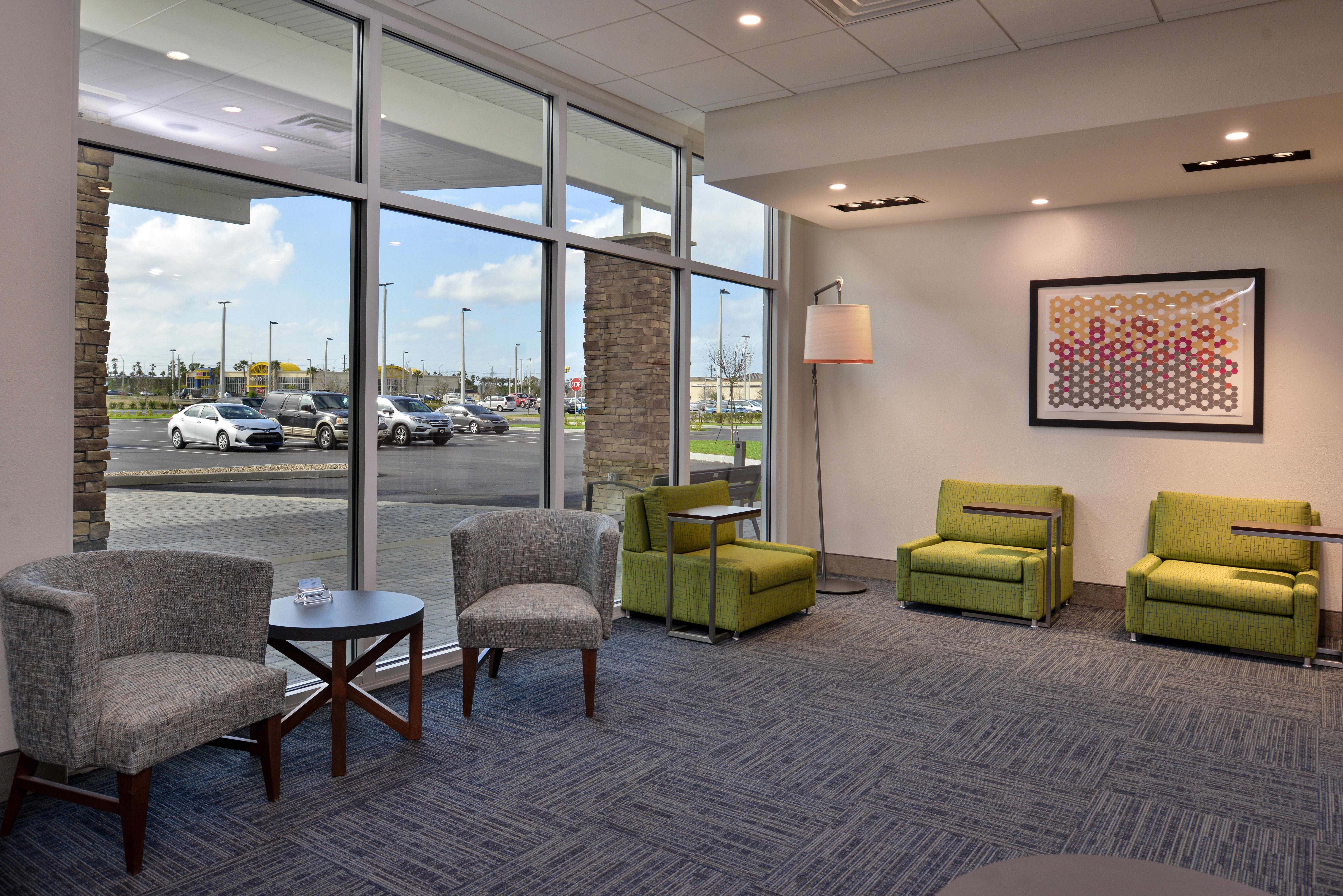 Holiday Inn Express Melbourne West By Ihg West Melbourne Экстерьер фото
