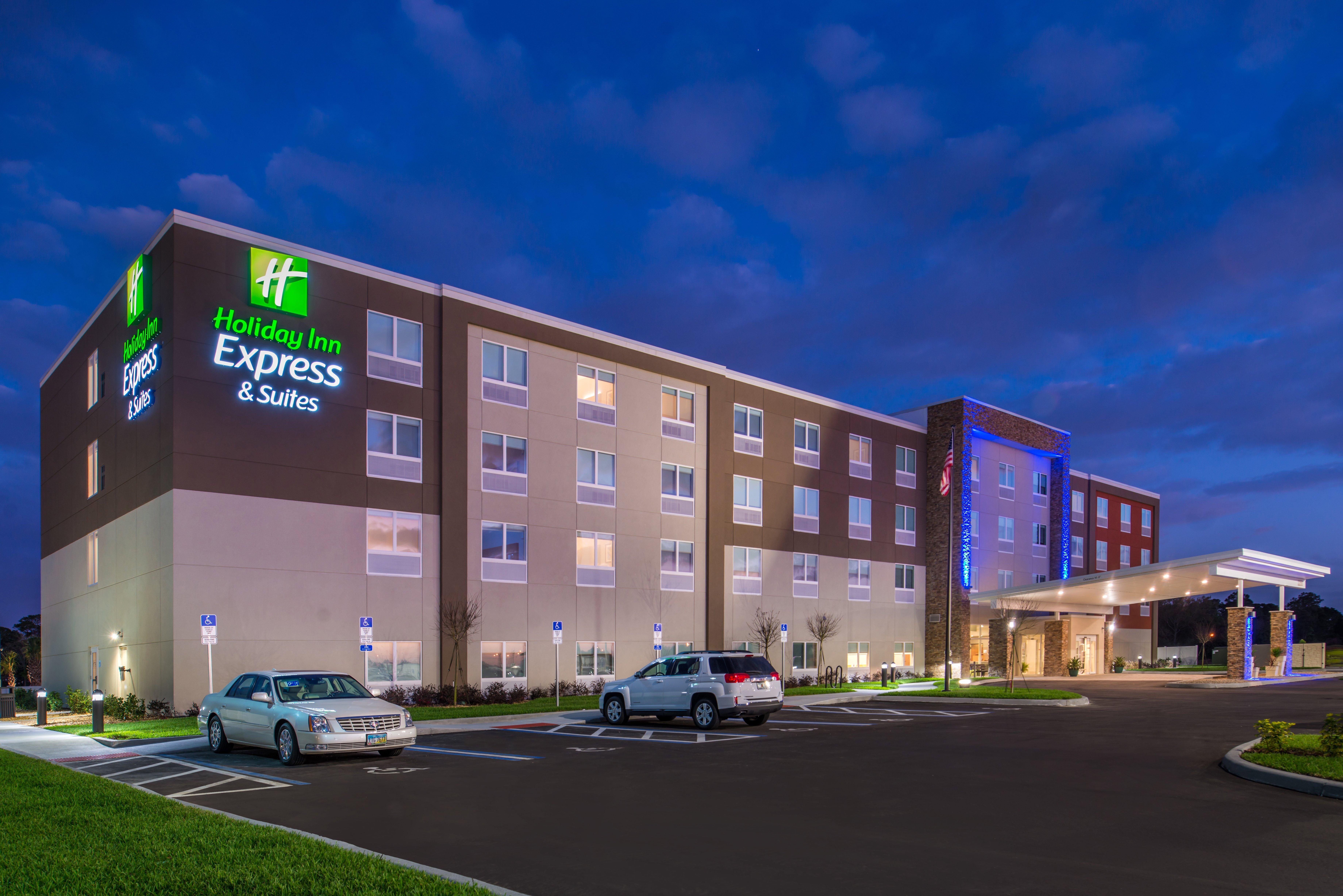 Holiday Inn Express Melbourne West By Ihg West Melbourne Экстерьер фото